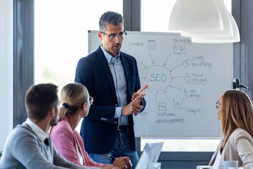 The Role of SEO Agencies in Business Growth: 011BQ’s SEO Strategy